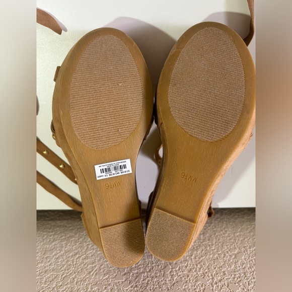 NWT Torrid Tan Faux Suede Embellished Lace Up Wedge Heel Sandals 9.5 EXTRA WIDE - Picture 10 of 13